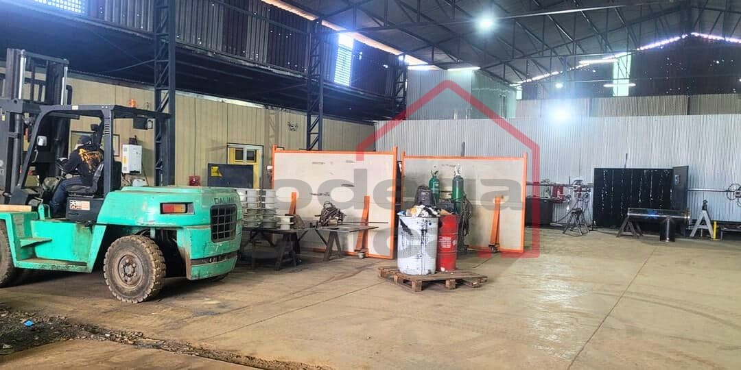Arriendo de bodega de 1000mt2 en Rancagua